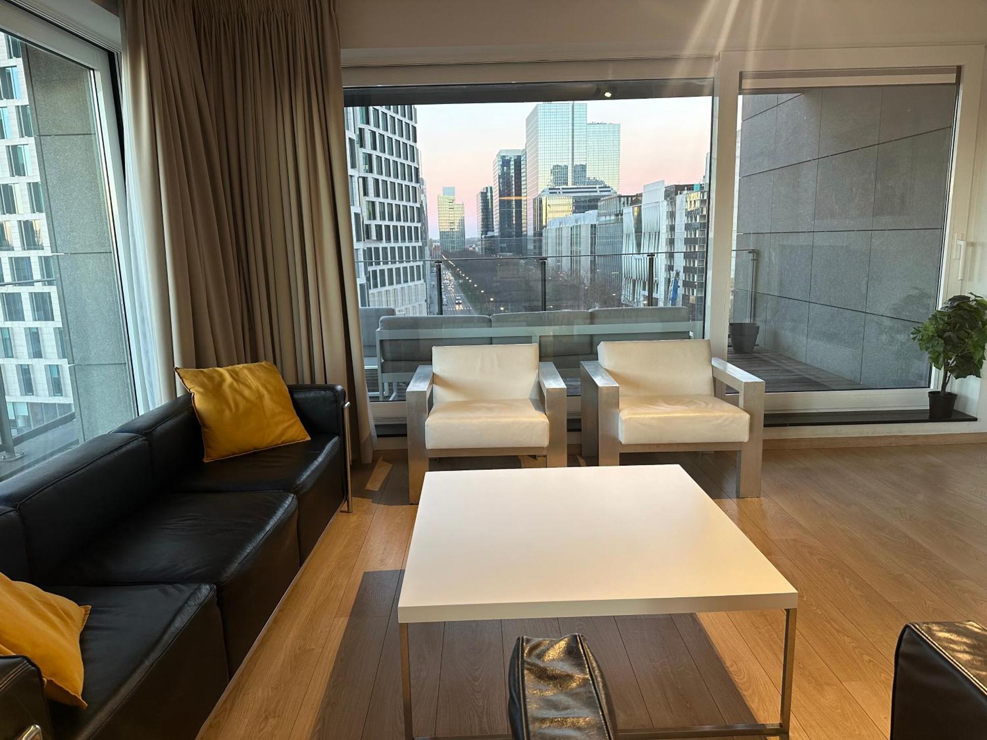 Apartment With Balcony In Brussels Center المظهر الخارجي الصورة