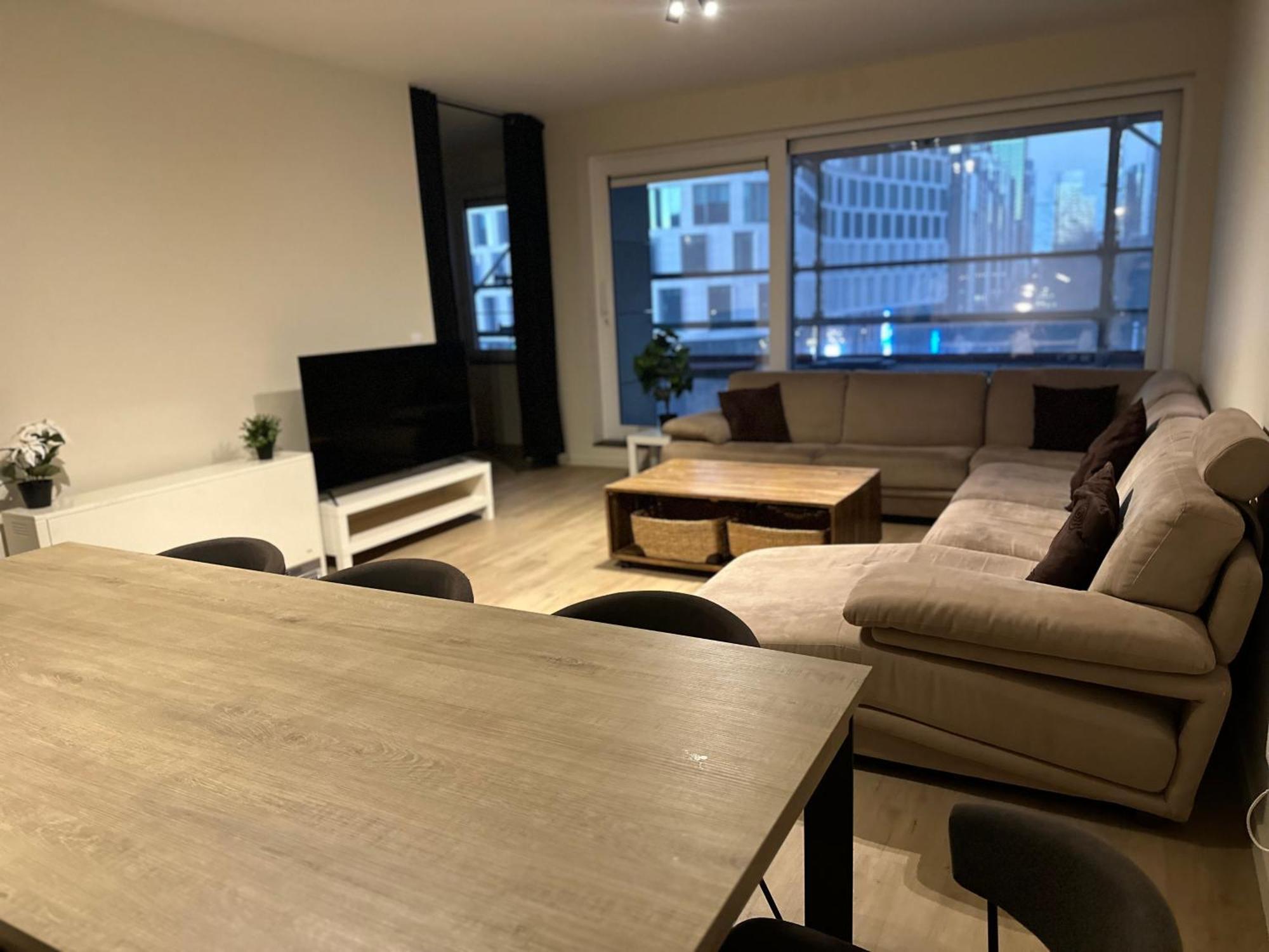 Apartment With Balcony In Brussels Center المظهر الخارجي الصورة