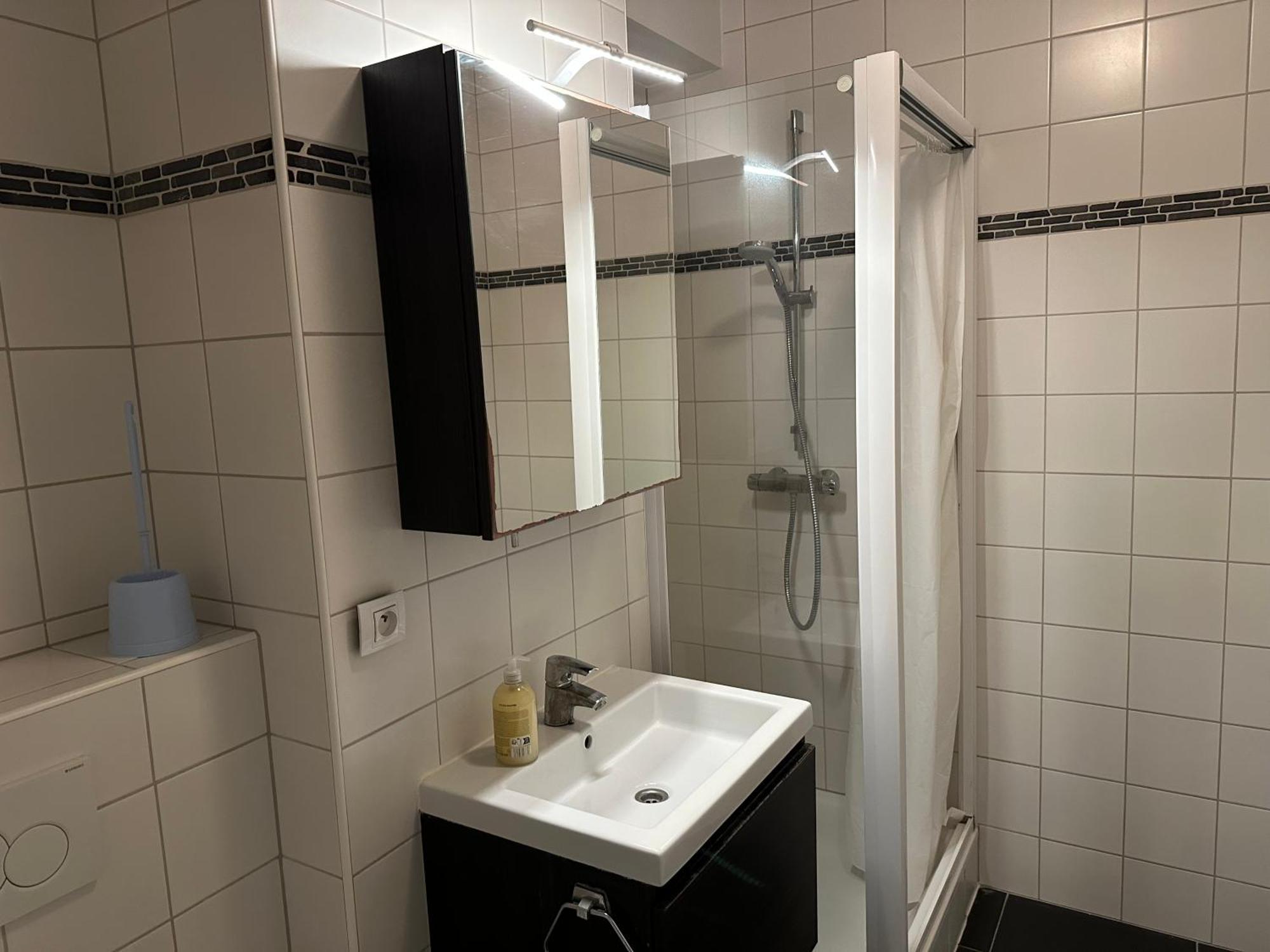 Apartment With Balcony In Brussels Center المظهر الخارجي الصورة
